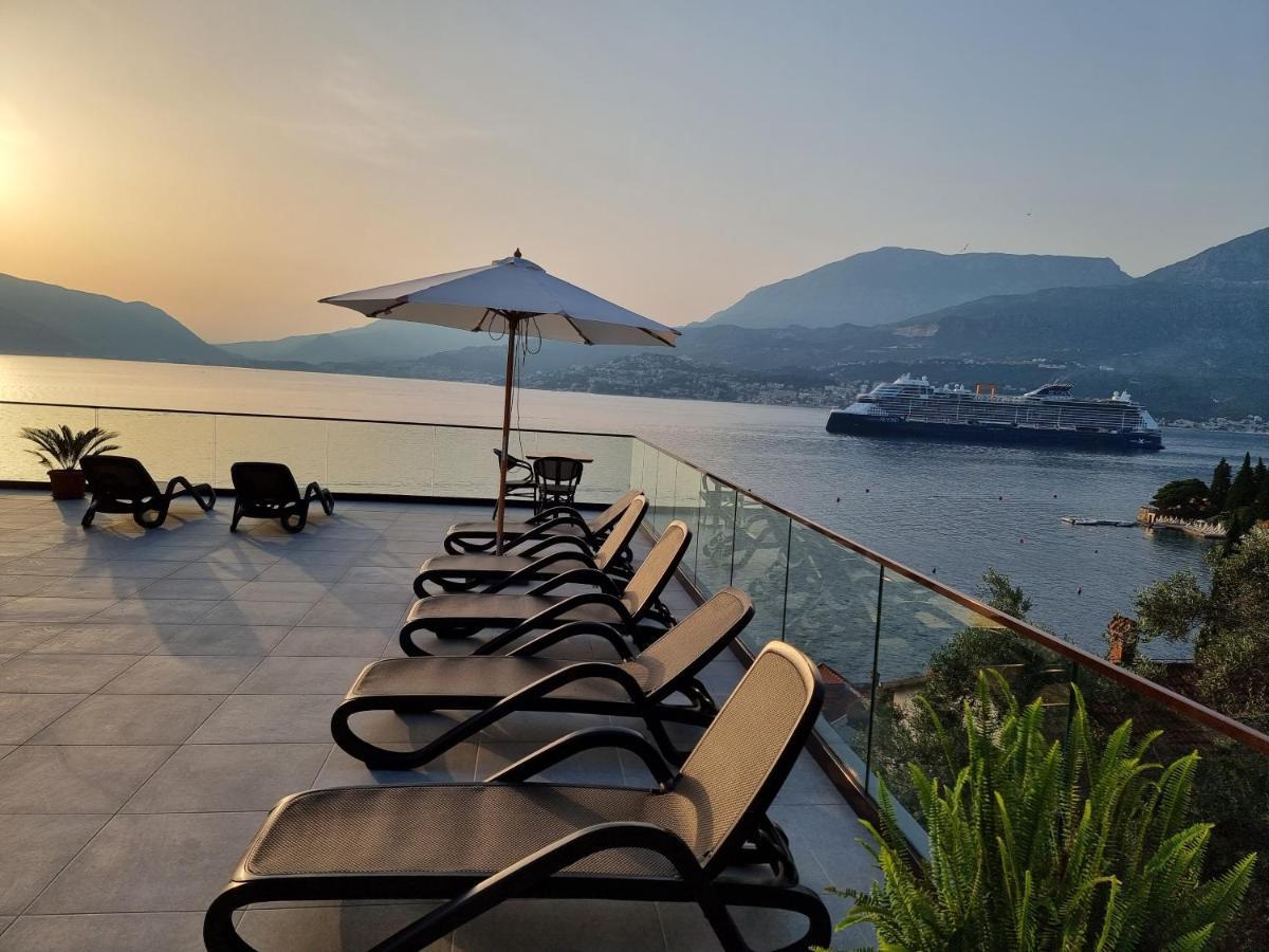 Agape Rose Hotel Екстер'єр фото